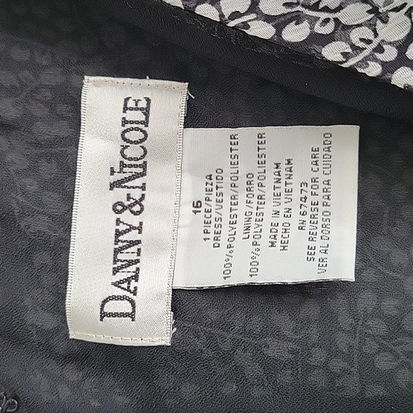 Danny & Nicole Women's Dress - Picture 6 of 14